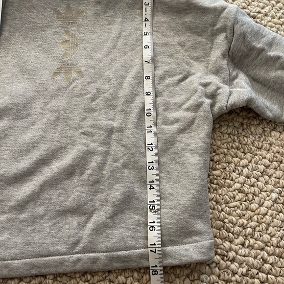 Adidas Grey and Silver Trefoil Cropped Hoodie - Picture 6 of 9